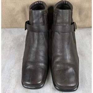 St. John's Bay Women's 9M Brown Leather Ankle Boots Buckle Strap Block Heel EUC